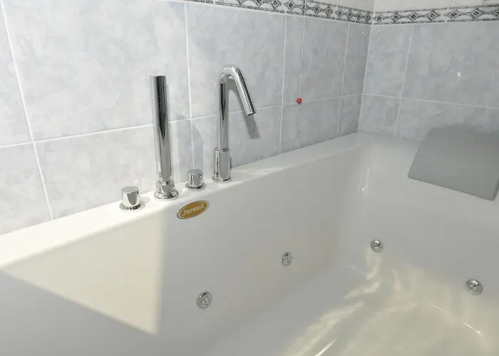 フォサッティ ホテル Triuggio